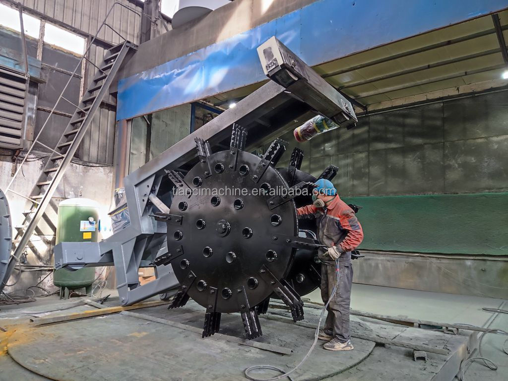 1200-3000 มิลลิเมตร แบบล้อ เหลือถั่วโซยา / หนองข้าวโพด composting เครื่องเทิร์นเนอร์