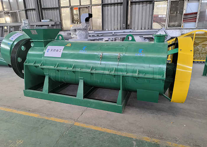 เครื่องสําหรับการทําสารปุ๋ยอินทรีย์ granules หมากไก่ Granulator ปุ๋ยอินทรีย์ที่มีการทํางานง่าย