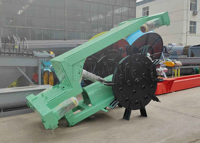 150-400m3/H Output ขนาดใหญ่ Flipping Span เครื่องหมุนคอมพอสต์ แบบล้อ