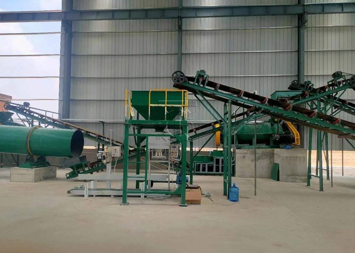 สายการผลิตคอมพอสต์ granulator สายการผลิตอุปกรณ์การ granulation พิเศษของปุ๋ยอินทรีย์