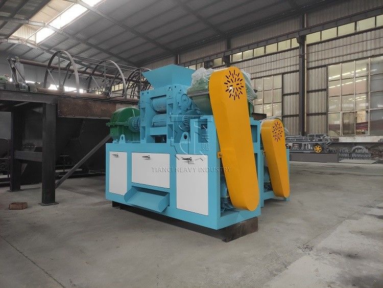 2-8 มิลลิเมตร Granulator ปุ๋ย Granulator กลองหมุนสําหรับการผลิตผงแห้ง