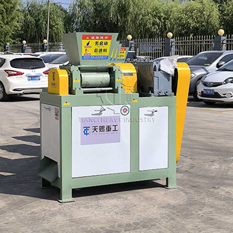 มูเรียตของปอตัสปุ๋ย Granulator ของมูเรียตของปอตัสปุ๋ยสาย granulation โปแทสเซียมคลอริด เครื่องปุ๋ยบดแห้ง Roll