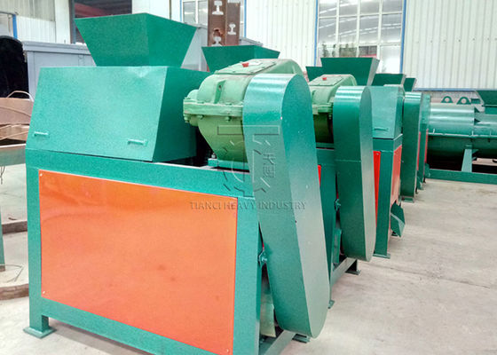 มูเรียตของปอตัสปุ๋ยกลากสองเลื่อน Extrusion Granulator MOP ปุ๋ย Granule Granulating Machine